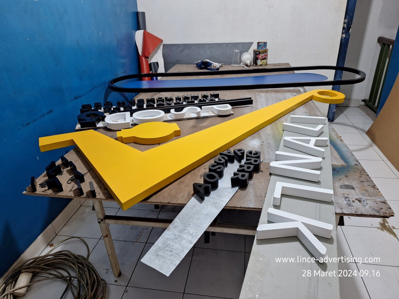 Billboard / Papan Nama