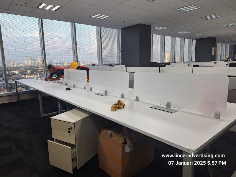 Divider Table Akrilik