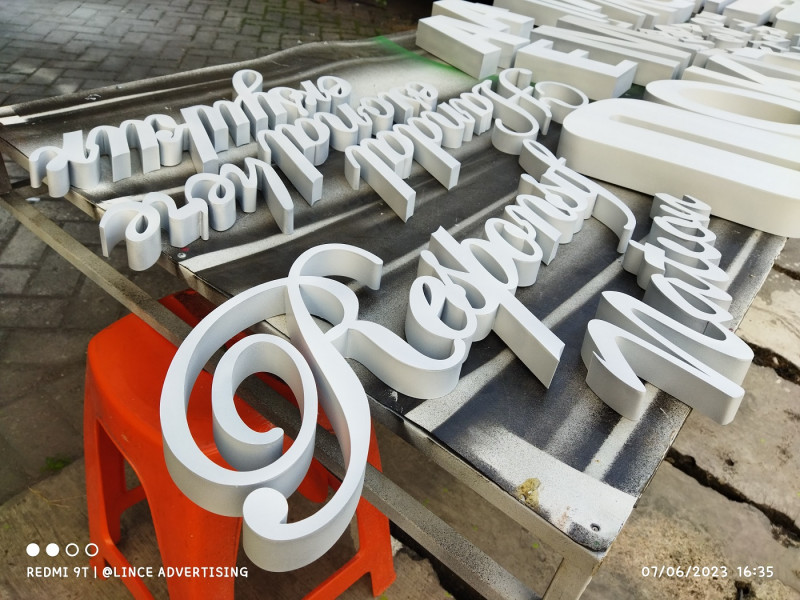 Letter Box Plat