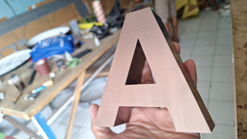 Letter Backlite