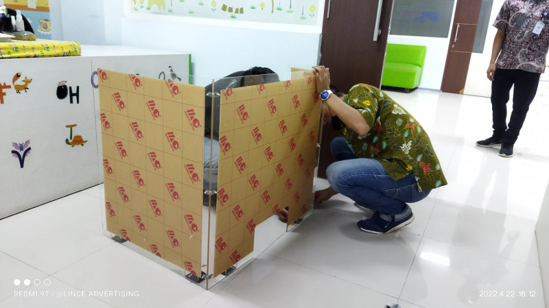 Divider Table Akrilik