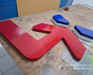 Letter Backlite