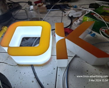Letter Box Akrilik