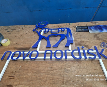 Cutting Laser Akrilik