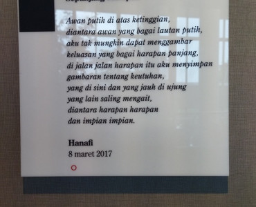Cetak UV