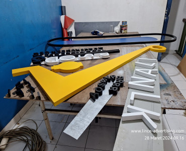 Billboard / Papan Nama